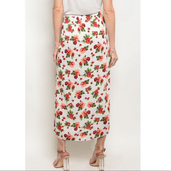 White Floral High Low Skirt - Picture 2 of 5